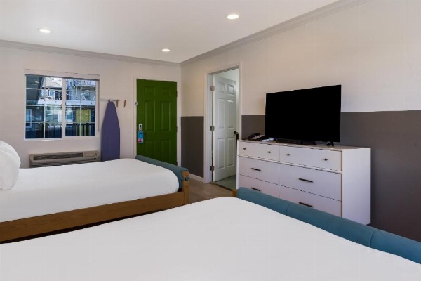 Signature Inn Oakland image 16